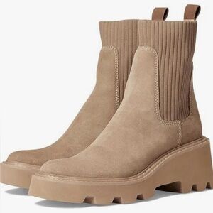 Dolce Vita Hoven H2O Women's Suede Pull On Rounded Toe boots NEW with out box